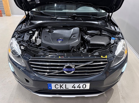 Volvo XC60 18 of 18