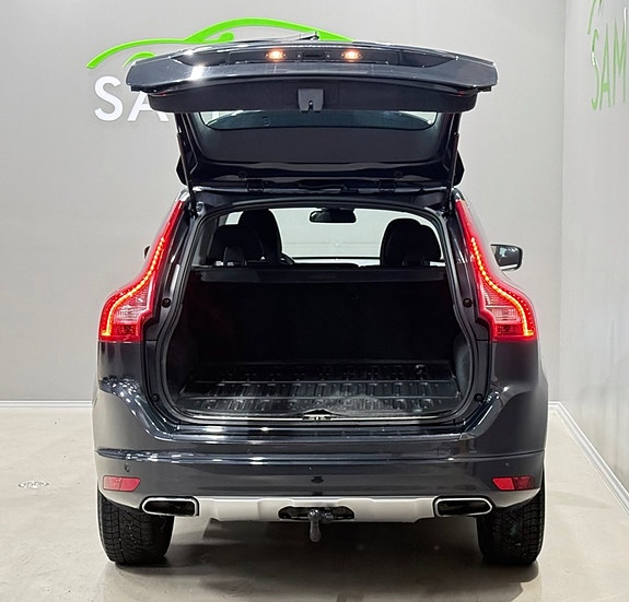 Volvo XC60 9 of 18