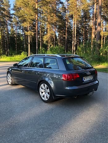 Audi A4 5 of 8