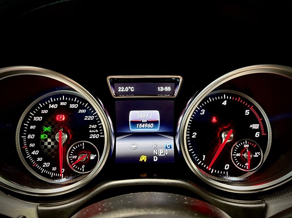Mercedes-Benz GLE350 d 9 of 14