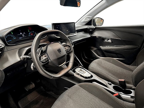 Peugeot 208 4 of 15