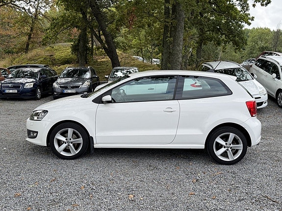 Volkswagen Polo 8 of 23