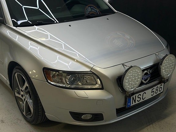 Volvo V50 6 of 23