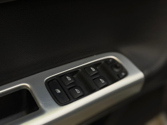 Volvo V50 15 of 23