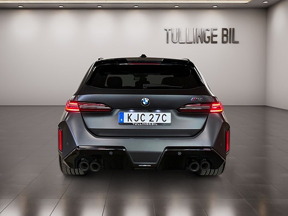 BMW M5 4 of 23