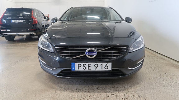 Volvo V60 7 of 18