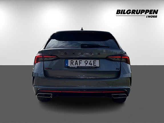 Skoda Octavia 5 of 15