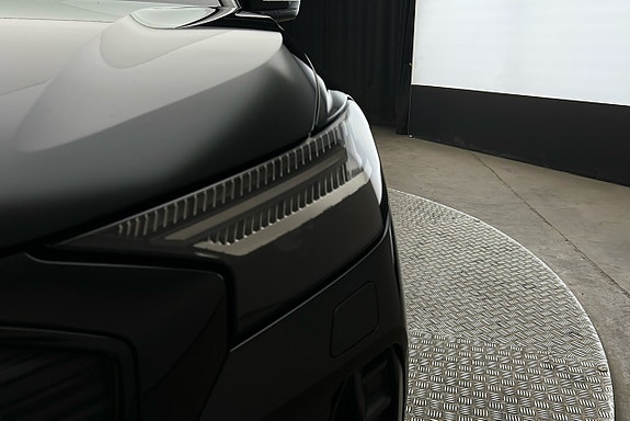 Audi Q4 e-tron 11 of 27