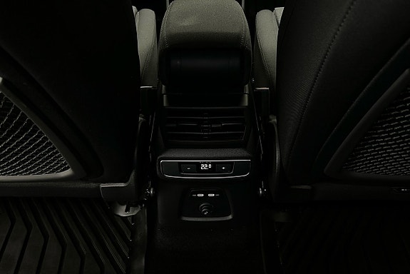 Audi Q4 e-tron 20 of 27