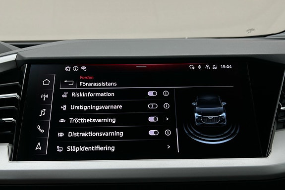 Audi Q4 e-tron 22 of 27