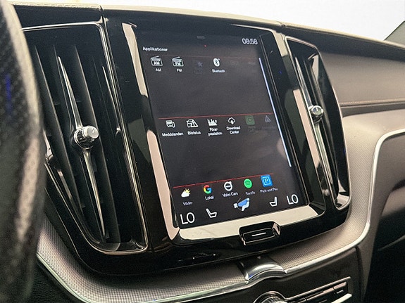Volvo XC60 24 of 30
