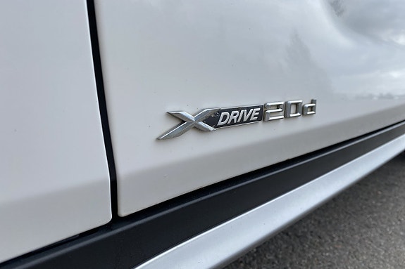 BMW X1 3 of 21