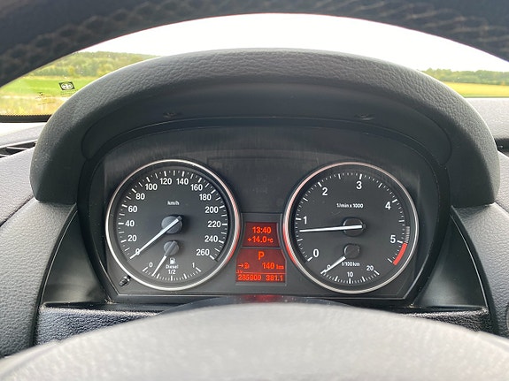 BMW X1 19 of 21