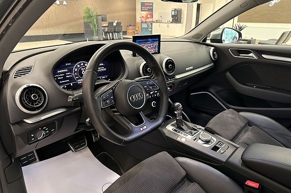 Audi S3 5 of 26