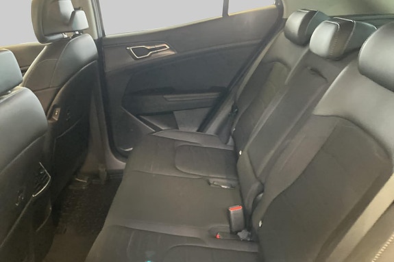 Kia Sportage 9 of 19