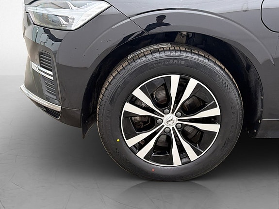 Volvo XC60 30 of 30