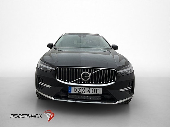 Volvo XC60 2 of 30