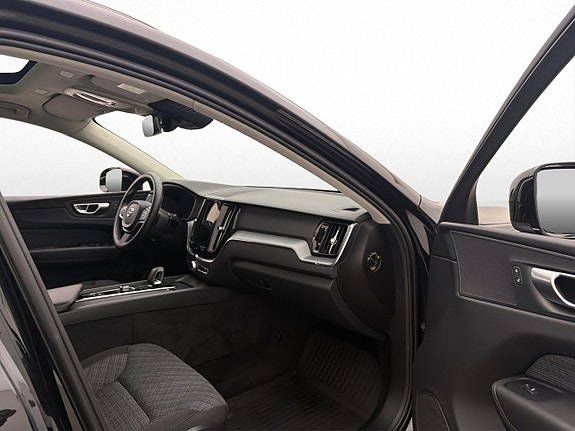 Volvo XC60 27 of 30