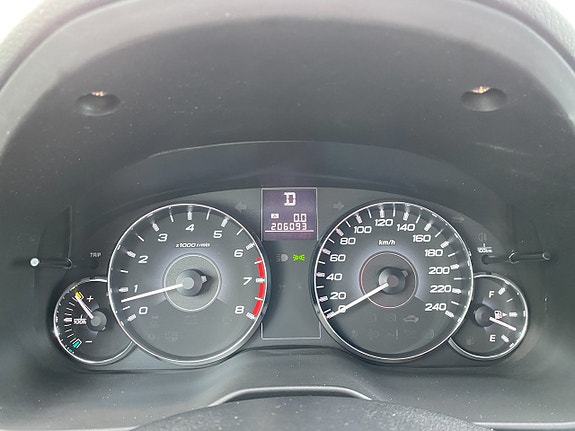 Subaru Legacy 18 of 20
