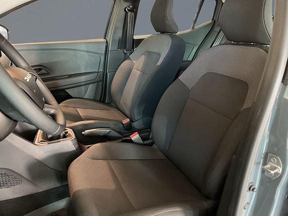 Dacia Sandero 6 of 11