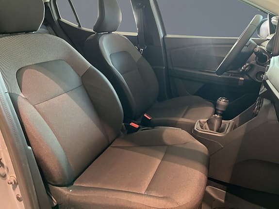 Dacia Sandero 7 of 11