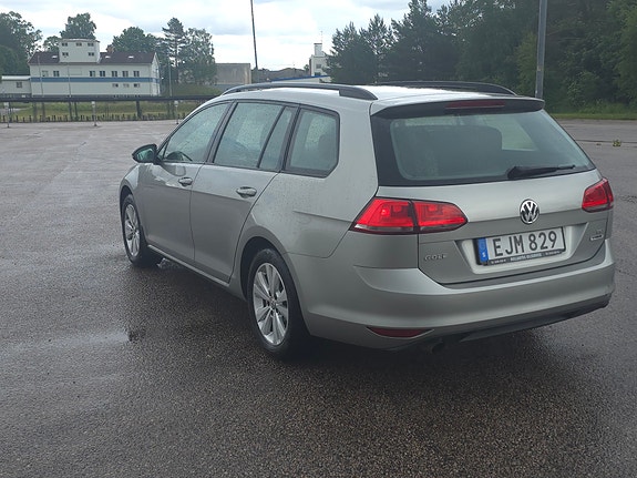 Volkswagen Golf VII 4 of 4