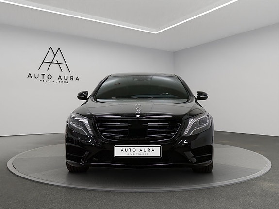 Mercedes-Benz S350 d 2 of 21