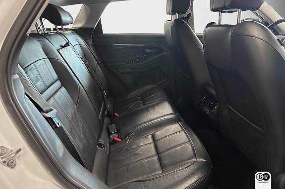 Land Rover Range Rover Evoque 9 of 18