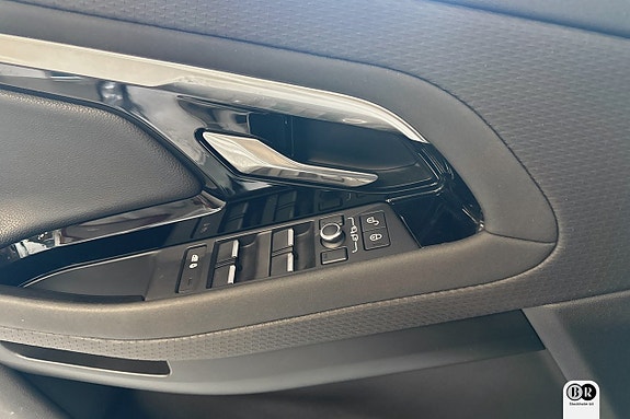 Land Rover Range Rover Evoque 17 of 18