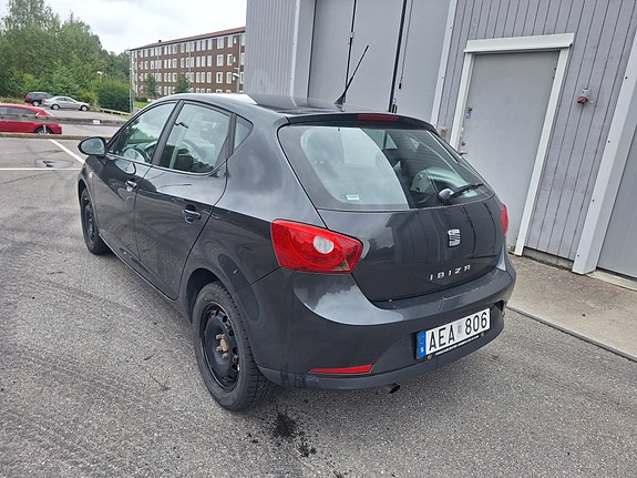 Seat Ibiza 4 of 13