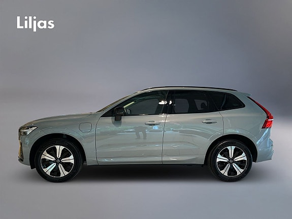Volvo XC60 3 of 17