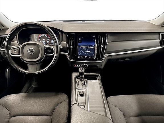 Volvo V90 6 of 15
