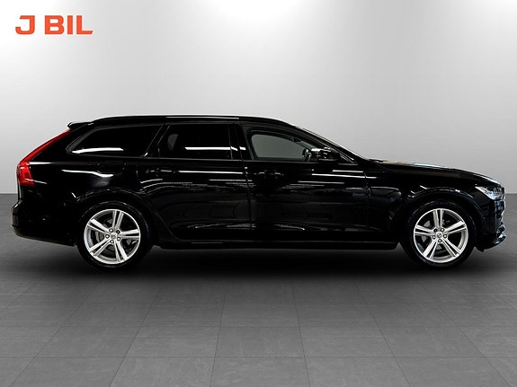 Volvo V90 13 of 15