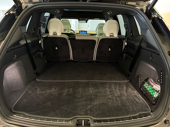 Volvo EX90 9 of 26