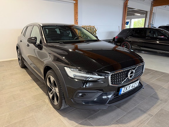 Volvo V60 Cross Country 9 of 29
