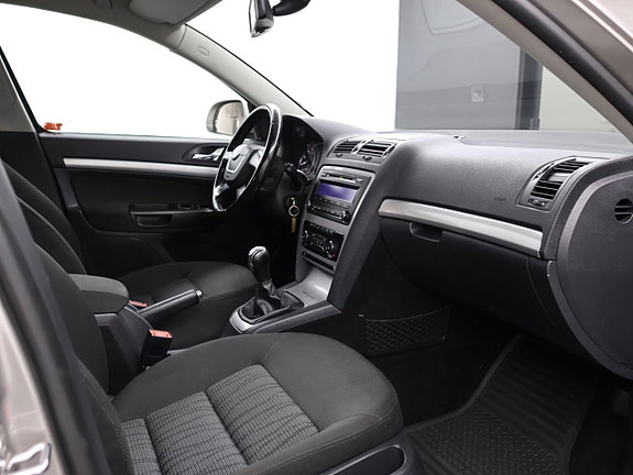 Skoda Octavia 23 of 30