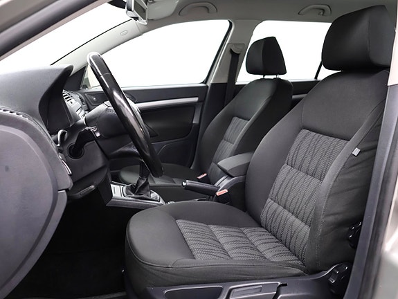 Skoda Octavia 14 of 30