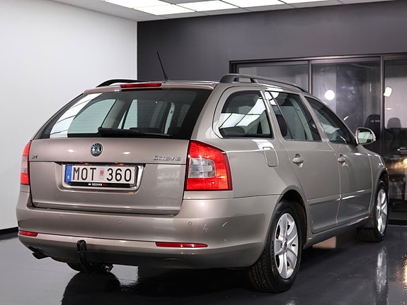 Skoda Octavia 8 of 30