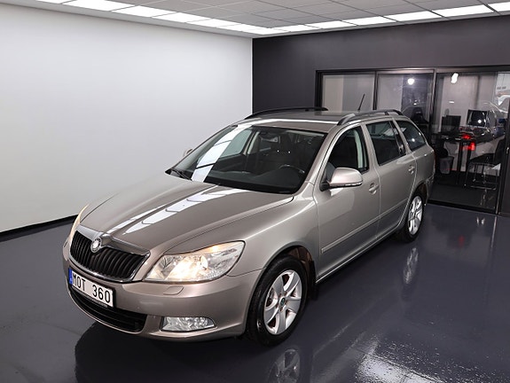 Skoda Octavia 6 of 30