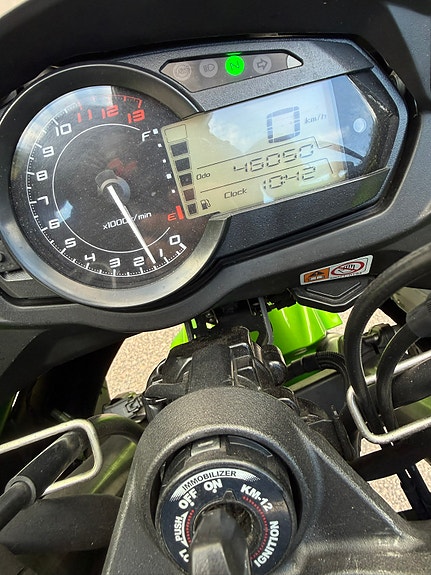 Kawasaki Ninja Z1000SX 5 of 5