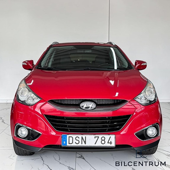 Hyundai ix35 2 of 25