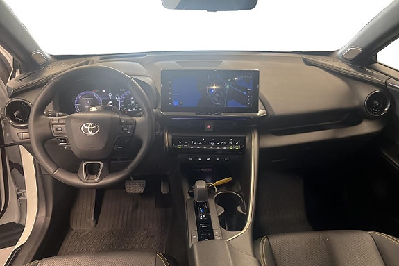 Toyota C-HR 12 of 18