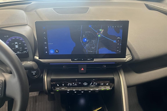 Toyota C-HR 16 of 18