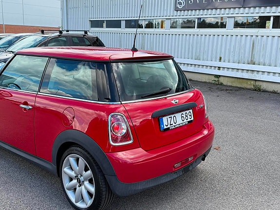 MINI One 7 of 20