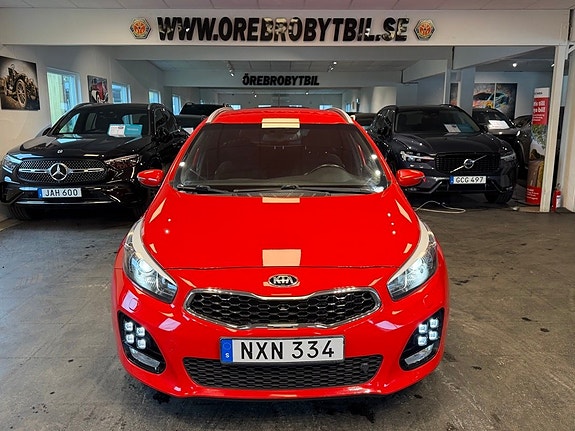 Kia Ceed 25 of 25