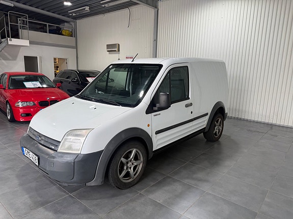 Ford Transit Connect 4 of 13