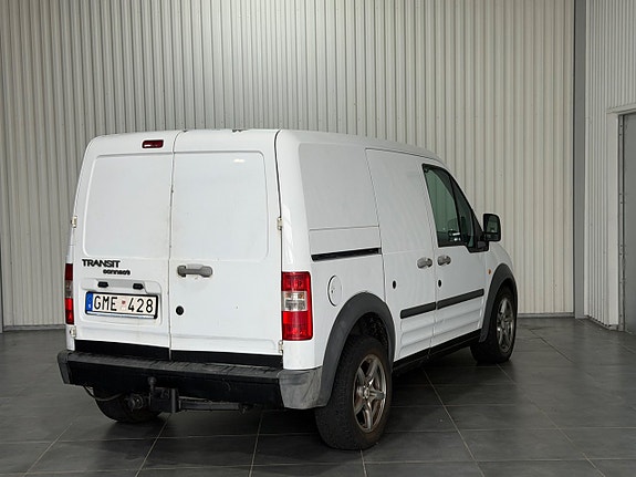 Ford Transit Connect 9 of 13
