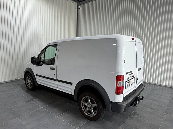 Ford Transit Connect 8 of 13