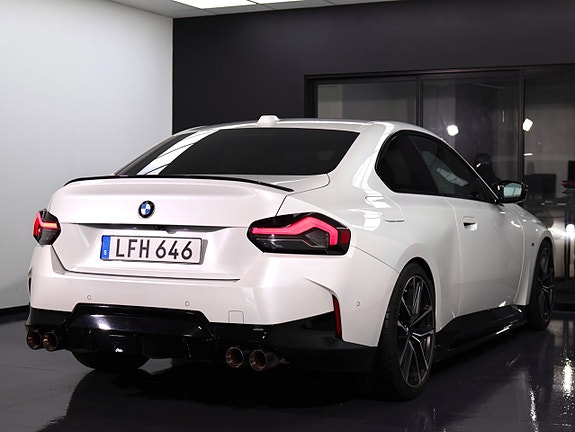 BMW M240i 12 of 30