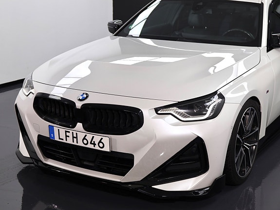 BMW M240i 2 of 30